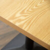 Mesa cuadrada de 60x60 cm imitación madera - Image 3