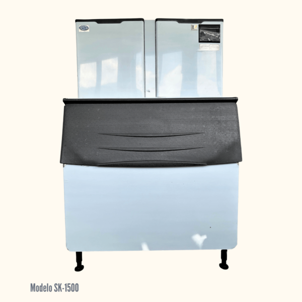 Maquina de hielo en cubo tipo vertical clasico para 1500 lbs por 24 horas
